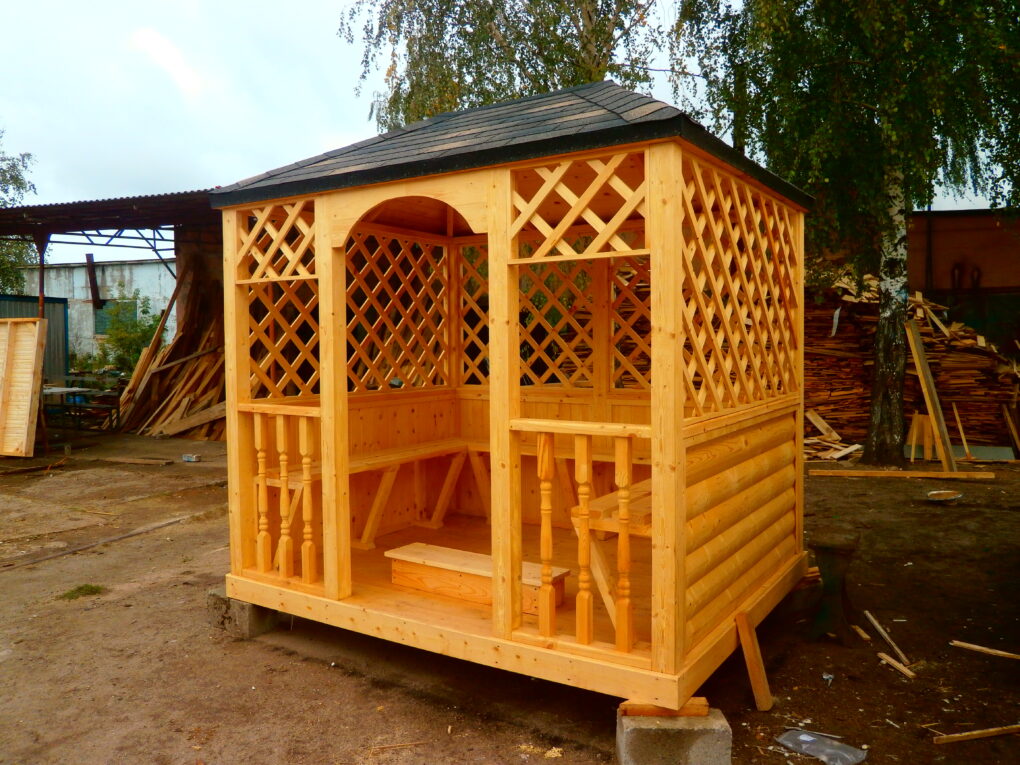Беседка р-р 2,5x2 м "АВРОРА"